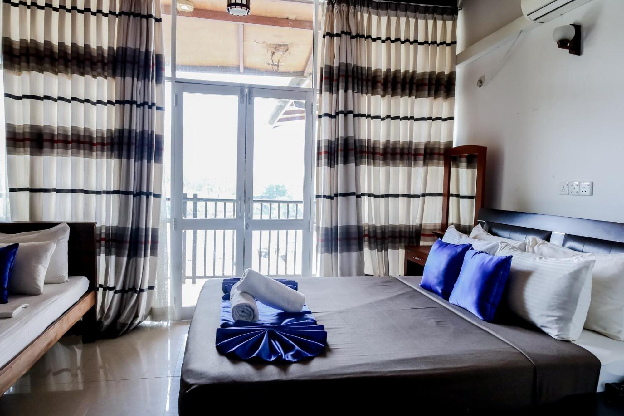 Hotel Elephant Bay Pinnawala  Exteriér fotografie